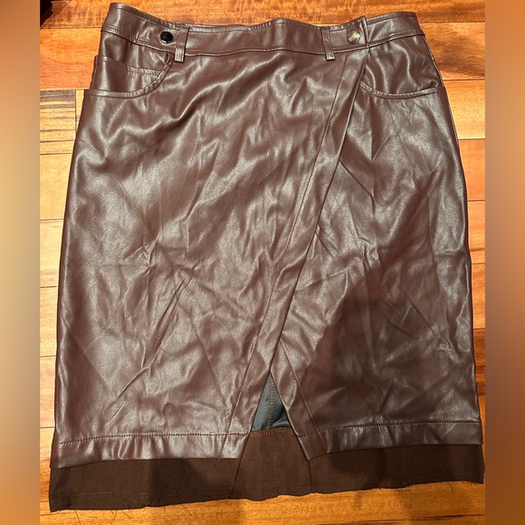 SOLD! Brownish Burgundy Pleather Crossover Skirt with Suede Trim - Size Medium - Picture 3 of 3